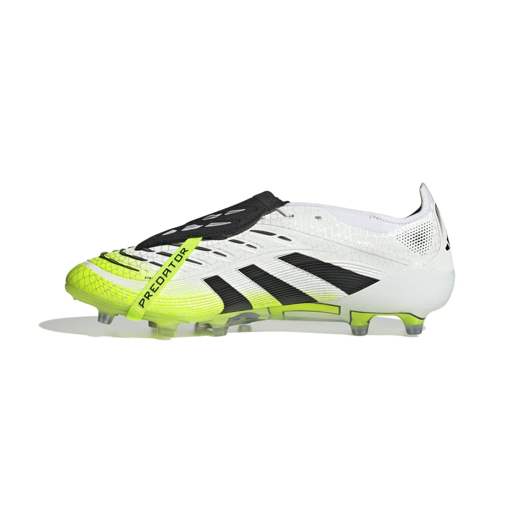 product/a/d/adidas_js0945_4_footwear_photography_side_medial_center_view_white-nw091725.jpg